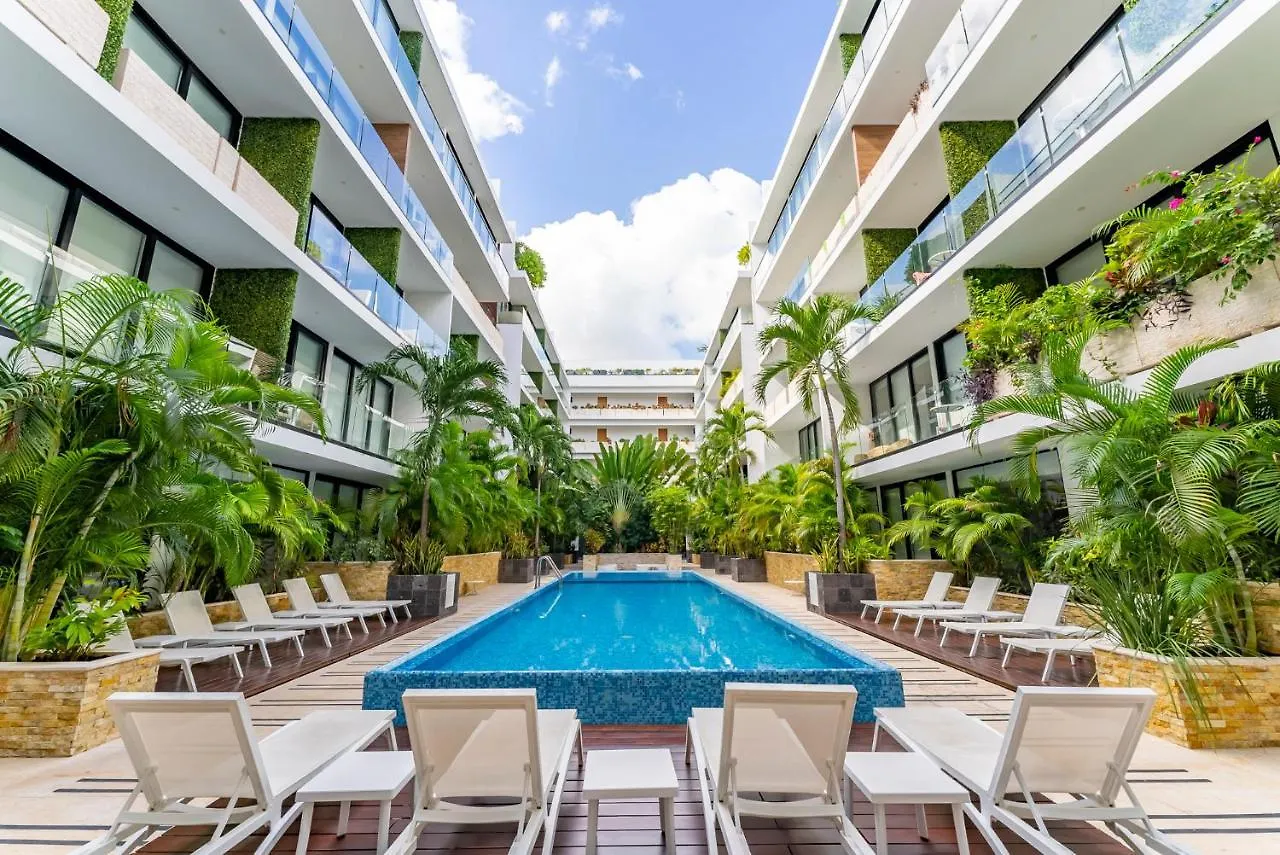 The City Playa Playa del Carmen Apartment
